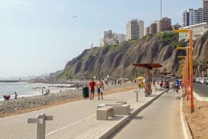 Lima Bike Tour: La Costa Verde & Jesus Statue in Chorrillos