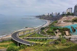Lima Bike Tour: La Costa Verde & Jesus Statue in Chorrillos