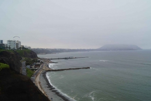 Lima: Bike tour of Miraflores, Barranco and Morro Solar