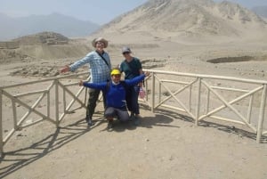 Lima: Caral Full-Day Private Excursion with Meals