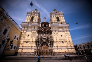 Lima: Cathedral, San Francisco, & Larco Museum Private Tour