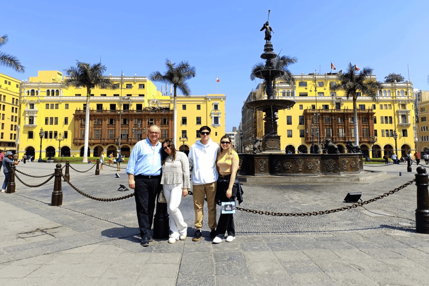 Lima: City Highlights Walking Tour & Catacombs