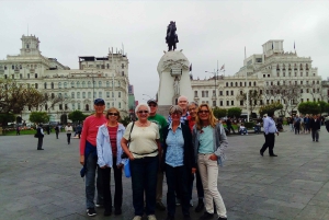 Lima: City Highlights Walking Tour & Catacombs
