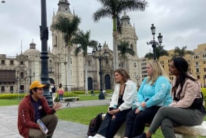 Экскурсия по Лиме и катакомбы