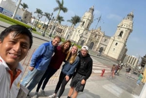 Lima: City Tour and Magic Water Show Park Entry