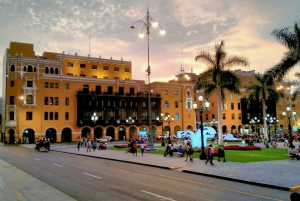 Lima: Half-Day Past & Present City Tour with Larco Museum