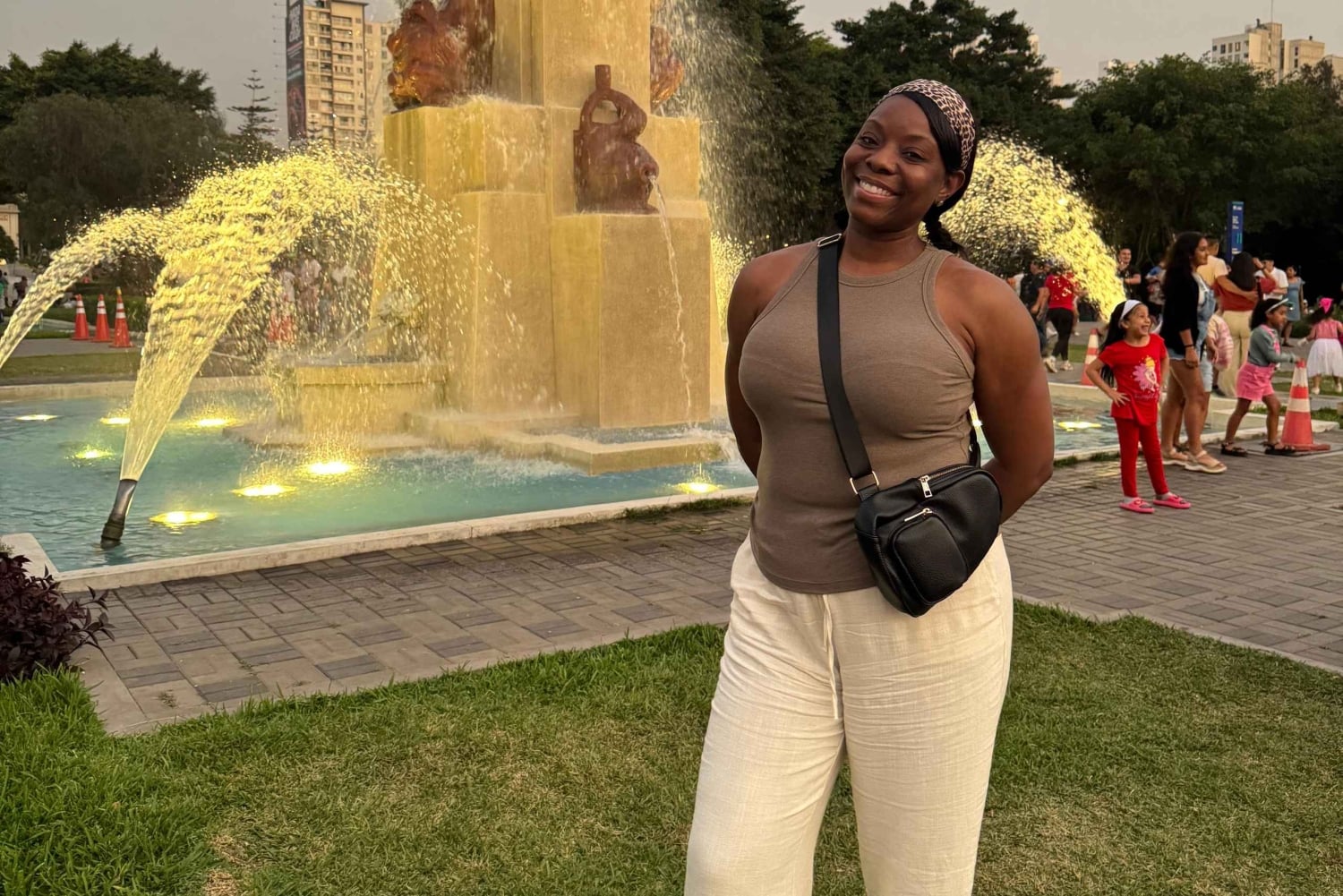 Lima: Historic Center, Catacombs, and Water Show Tour