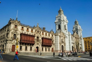 Lima: Historic Downtown, Miraflores & Catacombs Private Tour