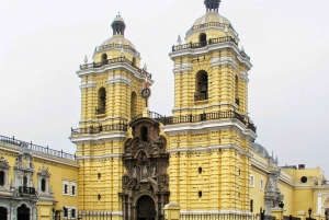 Lima: Historical Center, Catacombs, and Pachacamac Site Tour