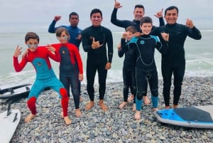 Lima: Makaha Beach Surfing Lesson with Instructor