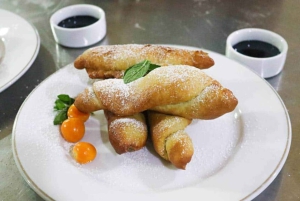 Lima: Traditionelle peruanische Churros zubereiten und probieren