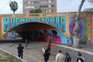 Lima: Miraflores Barranco e-bike tours