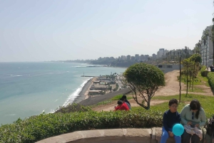 Lima: Miraflores Barranco e-bike tours