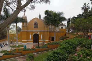 Lima: Miraflores Barranco e-bike tours