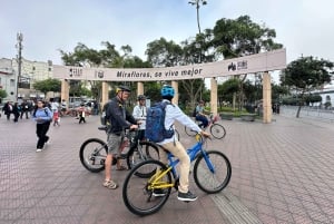 Lima: Miraflores & Barranco begeleide fietstocht
