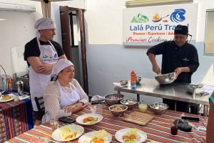 Lima - Miraflores: Peruvian cooking classes, Pisco Sour, and exotic fruits