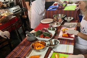 Lima - Miraflores: Peruvian cooking classes, Pisco Sour, and exotic fruits