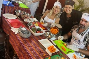 Lima - Miraflores: Peruvian cooking classes, Pisco Sour, and exotic fruits
