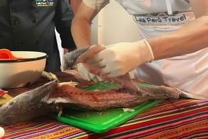 Lima - Miraflores: Peruvian cooking classes, Pisco Sour, and exotic fruits