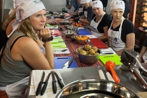 Lima - Miraflores: Peruvian cooking classes, Pisco Sour, and exotic fruits