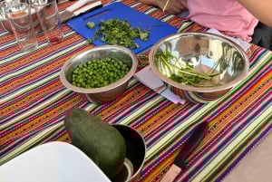 Lima - Miraflores: Peruvian cooking classes, Pisco Sour, and exotic fruits