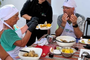 Lima - Miraflores: Peruvian cooking classes, Pisco Sour, and exotic fruits