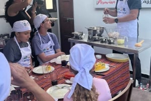 Lima - Miraflores: Peruvian cooking classes, Pisco Sour, and exotic fruits