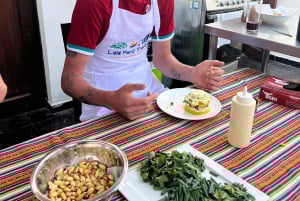 Lima - Miraflores: Peruvian cooking classes, Pisco Sour, and exotic fruits