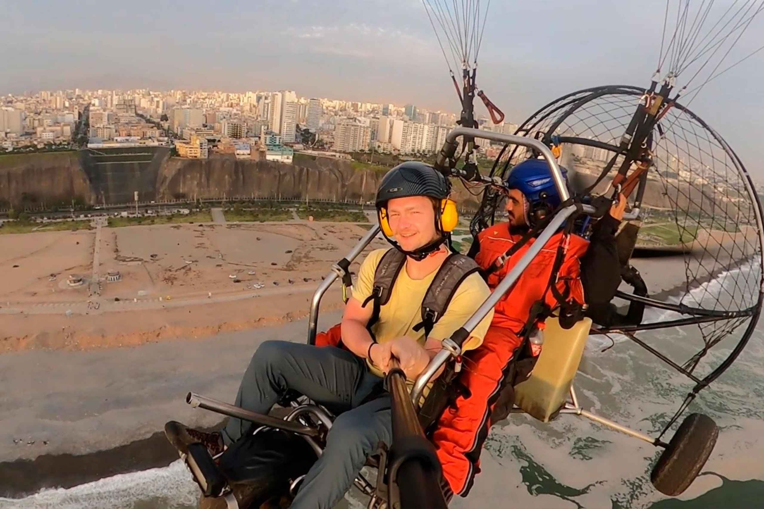 Lima: Paragliding Experience with HD Video costa verde