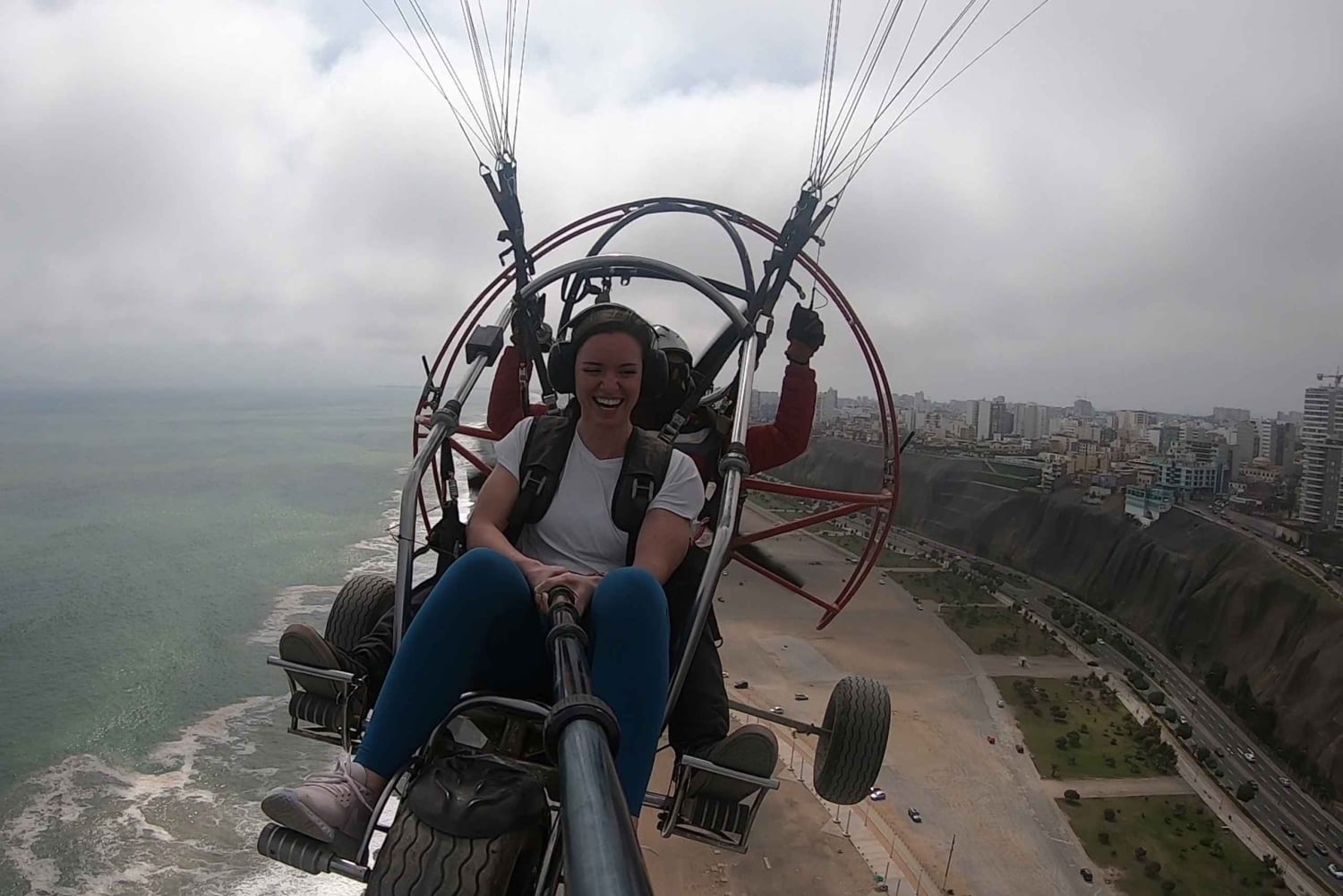 Lima: Paragliding-flyvning over Costa Verde-distrikterne