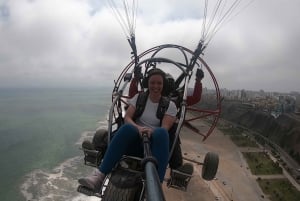 Lima: Paragliding-flytur over Costa Verde-distriktene