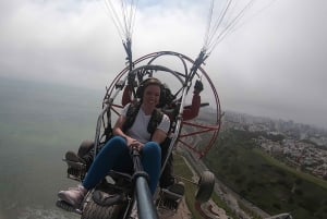 Lima: Paragliding-flyvning over Costa Verde-distrikterne