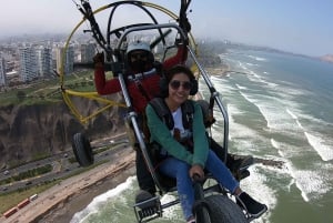 Lima: Paragliding-flyvning over Costa Verde-distrikterne