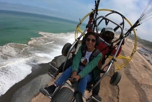 Lima: Paragliding-flyvning over Costa Verde-distrikterne