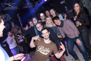 リマ: パーティー ツアー 金曜日 バランコ / 土曜日 ミラフローレス