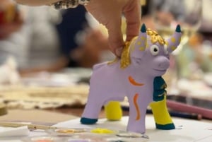 Lima: Pisco Sour Class & Paint Your Souvenir in Miraflores