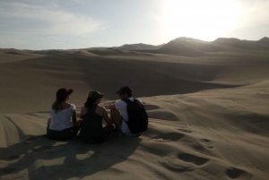 Lima: Private Nazca Lines & Huacachina Oasis with Lunch