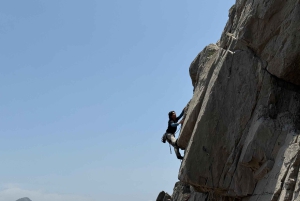 Lima: Rock Climbing