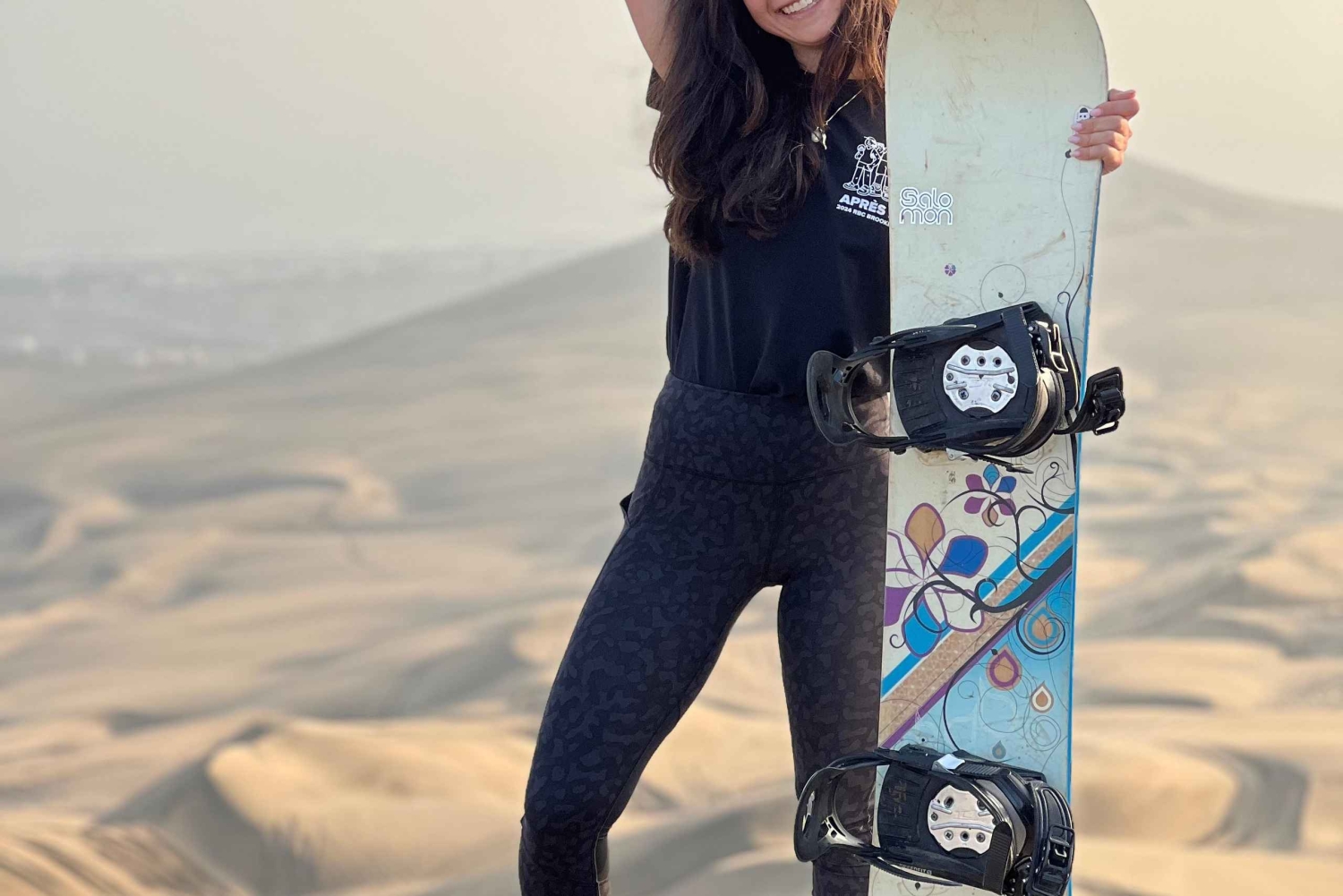 Lima: Sandboarding and Jeep Tour