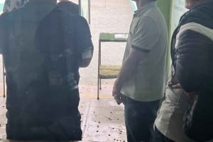 Lima: Øvelsesskyting med halvautomatisk rifle + teoretisk instruksjon + ammunisjon