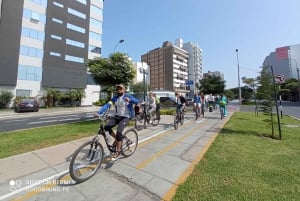 Lima: The Charm of Barranco & Pre Inca Pyramid in Miraflores