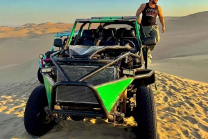 Lima: Transfer + Paracas + Huacachina + Sandboarding + Buggies