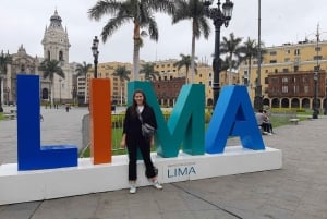 Lima: Circuito Mágico da Água, Excursão Noturna ao Centro e Catacumbas