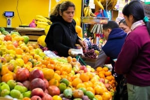 Liman ruokakierros paikallisilla markkinoilla & Barranco vierailu