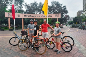 Lima: Bike Tour in Miraflroes & Barranco