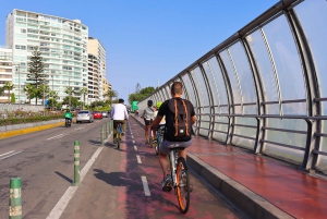 Lima: Bike Tour in Miraflroes & Barranco