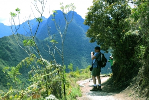 Machu Picchu: 2-Day Group Tour of the Inca Trail