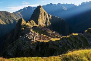 Machu Picchu 2 Days / 1 Night (By Bus)