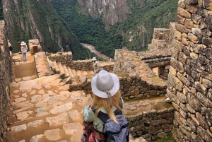 Aventura en Machu Picchu: Ticket de entrada a la Maravilla del Mundo.
