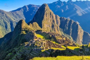 Aventura en Machu Picchu: Ticket de entrada a la Maravilla del Mundo.